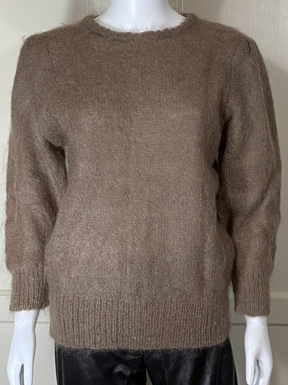 VINTAGE Fuzzy Alpaca or Mohair Blend Sweater Light Brown Puff Shoulder 80s Med